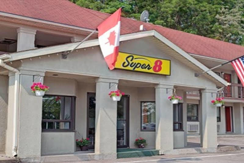 Super 8 By Wyndham Niagara Falls North Ngoại thất bức ảnh